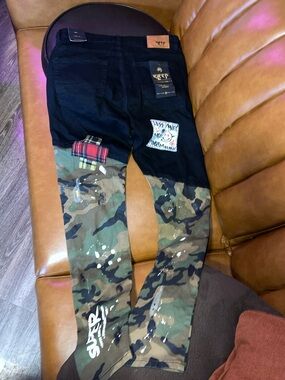 Kleep half camo/black denim distressed skinny jeans size 32/32